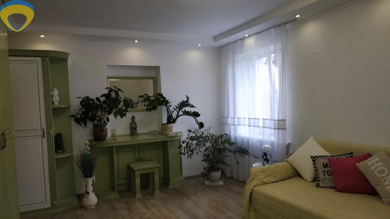 продажа двухкомнатной квартиры номер A-174358 в Малиновском районе, фото номер 5